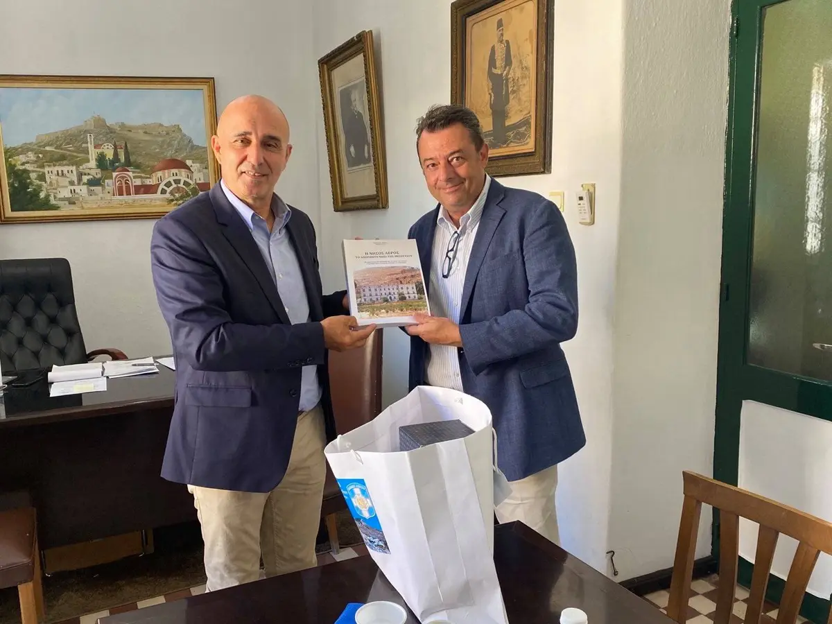 Συνάντηση Δημάρχου Λέρου με τον Διοικητή της 2ης ΥΠΕ Πειραιώς και Αιγαίου