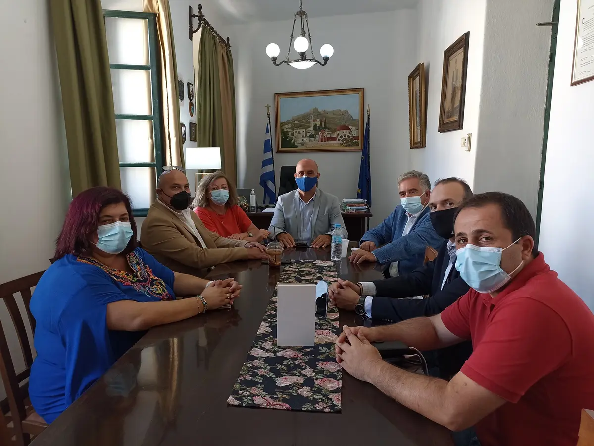 ΣΥΝΑΝΤΗΣΗ ΕΡΓΑΣΙΑΣ ΔΗΜΑΡΧΟΥ ΛΕΡΟΥ ΜΕ ΤΟΝ ΒΟΥΛΕΥΤΗ ΔΩΔΕΚΑΝΗΣΟΥ ΒΑΣΙΛΗ ΥΨΗΛΑΝΤΗ