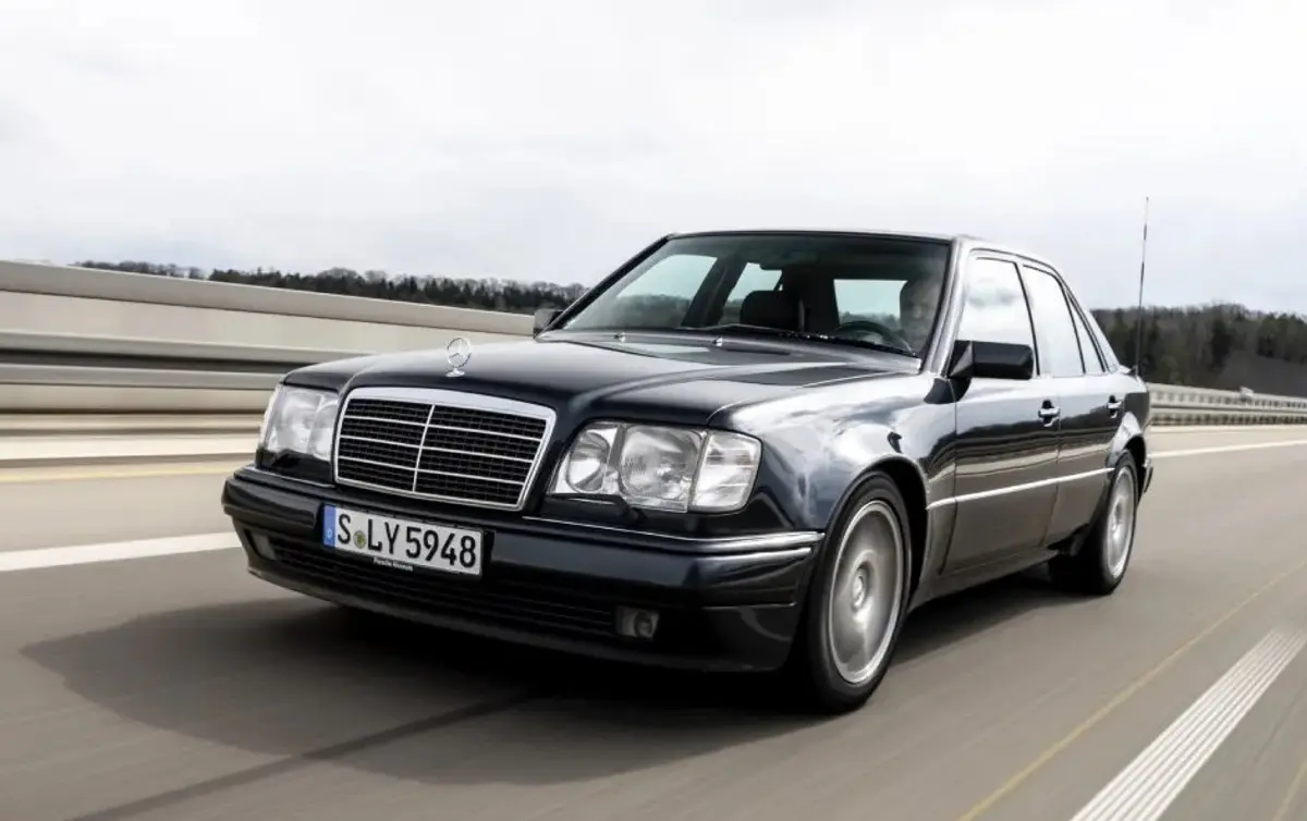 Ποια είναι η Mercedes που έσωσε την Porsche;