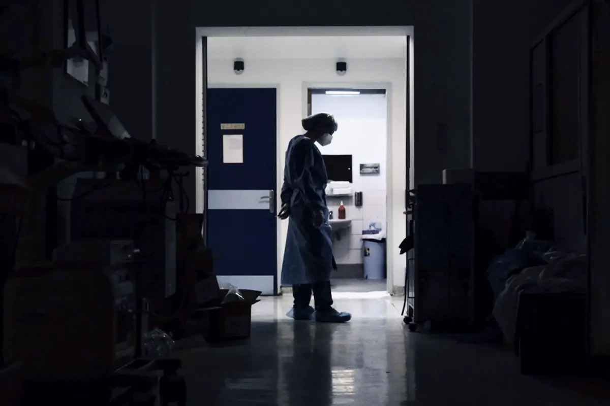 4ο κύμα, το πιο βαθύ σκοτάδι