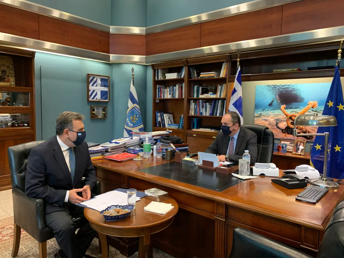 Συνάντηση του Μάνου Κόνσολα με τον Υπουργό Ναυτιλίας και Νησιωτικής Πολιτικής