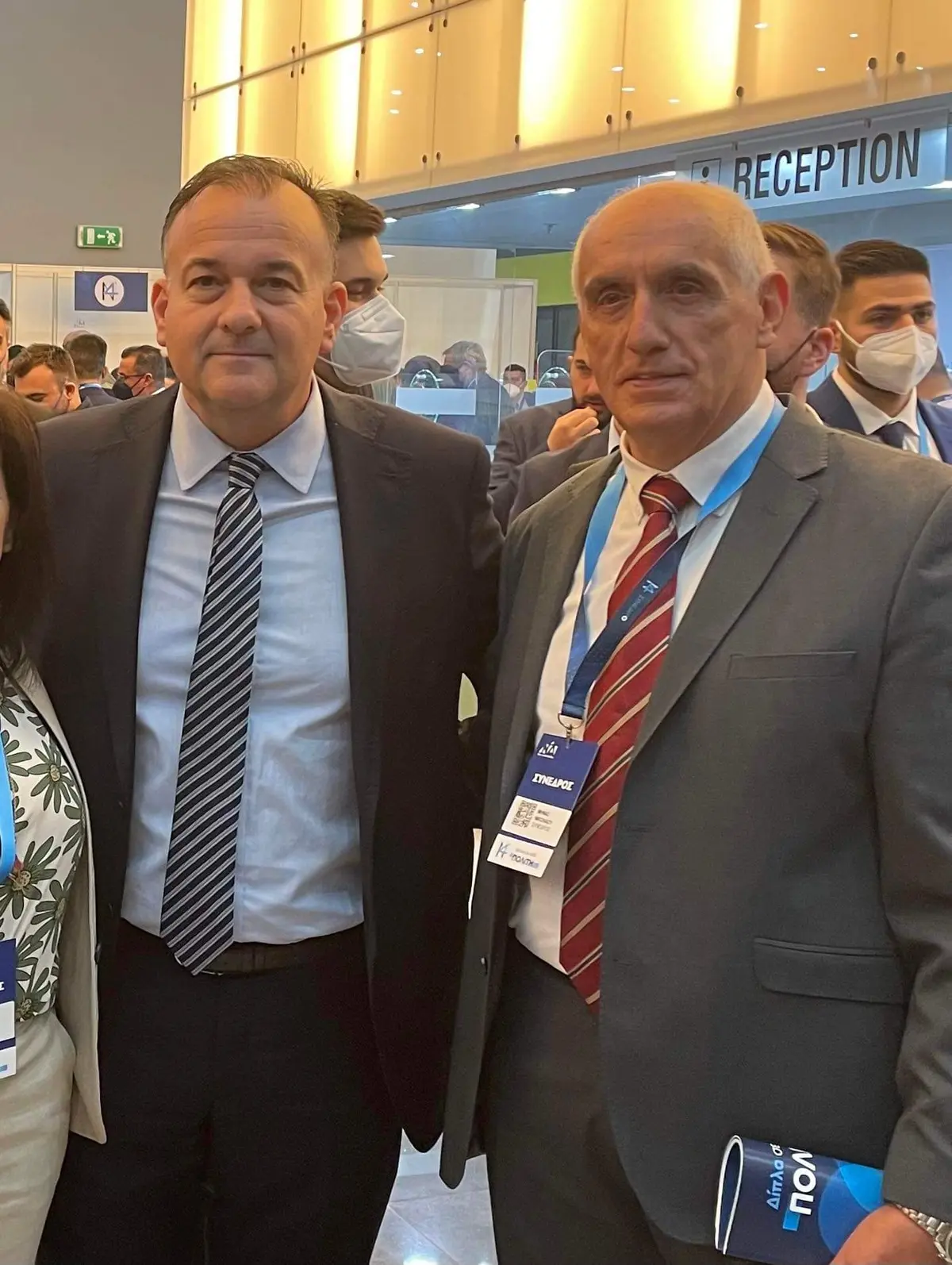 Ο Ι. Παππάς συγχαίρει τον Μηνά Νικολάου για την εκλογή του στην Πολιτική Επιτροπή της ΝΔ