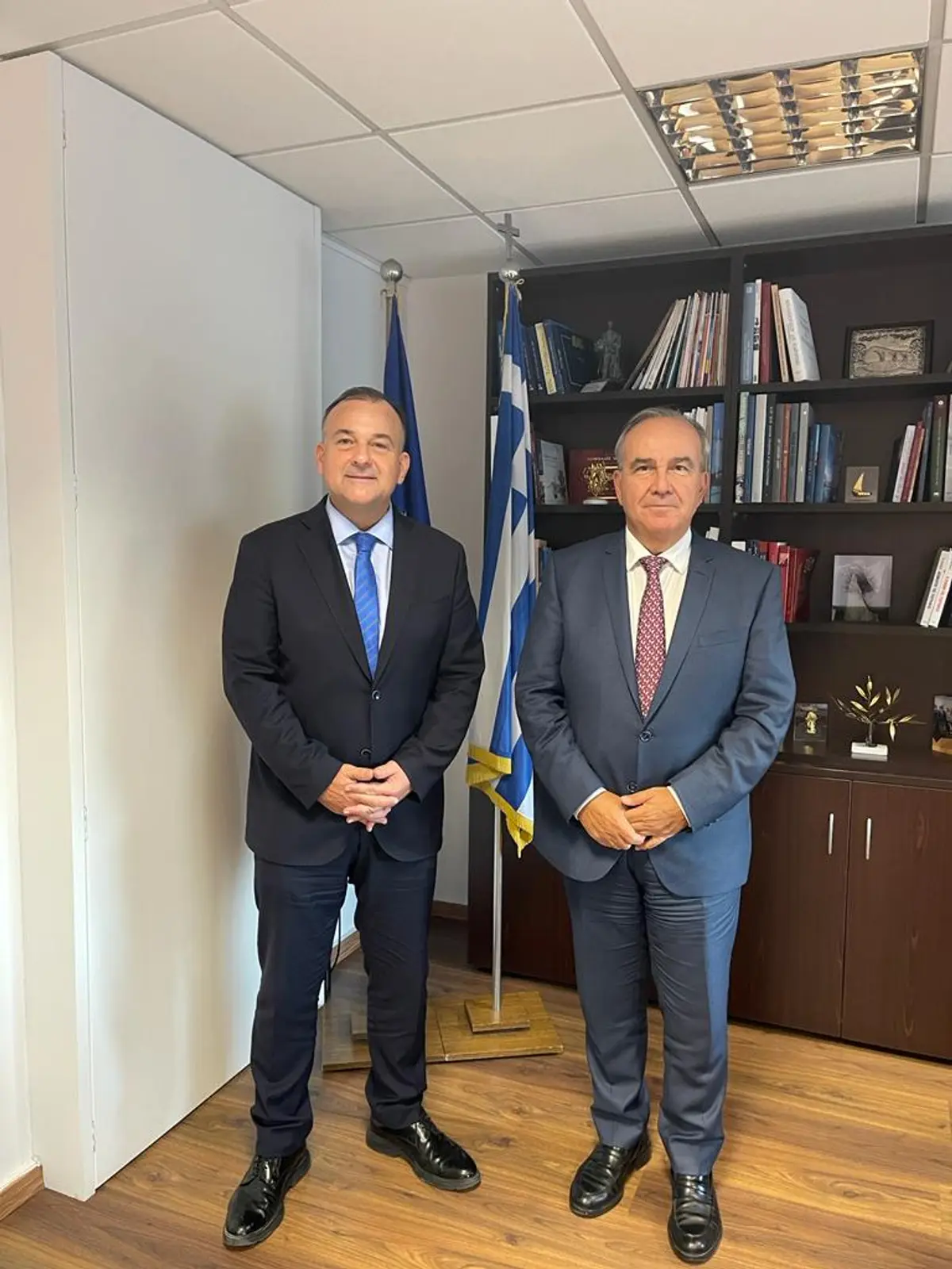 Συνάντηση εργασίας του Ιωάννη Παππά με τον Αναπληρωτή Υπουργό Ανάπτυξης και Επενδύσεων