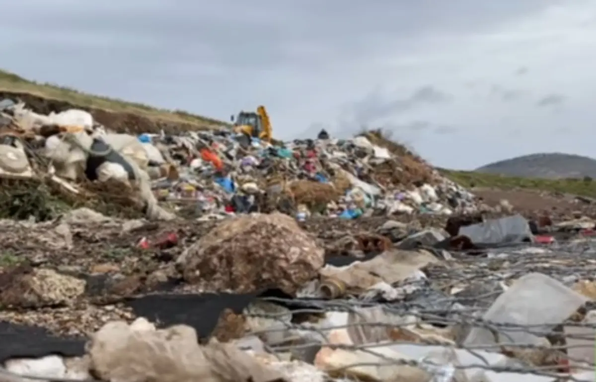 Λέρος: Καταγγελία του Μιχάλη Κόλια για επαναλειτουργία της χωματερής