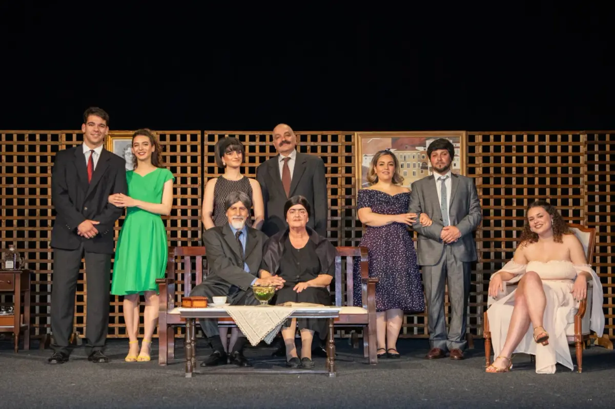 Λέρος: Οι “Γαμπροί της Ευτυχίας” στις 24-25 Ιουλίου από τη Θεατρική Ομάδα